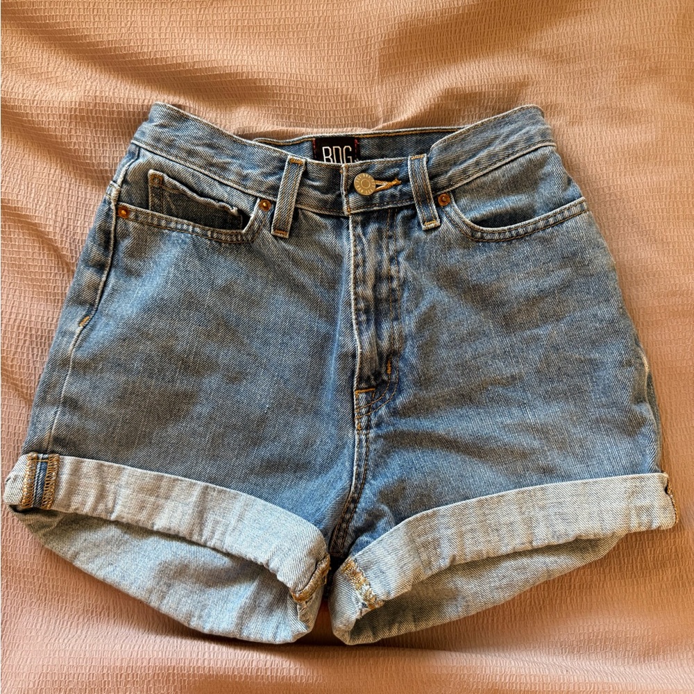 BDG Blue Jean Shorts High-Waisted Vintage Fit